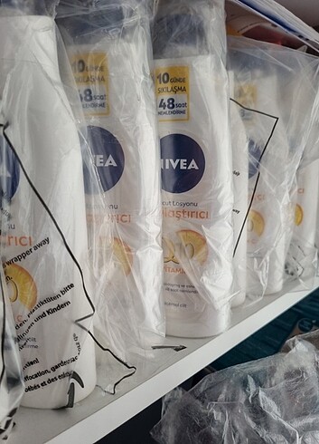 Nivea Q10 Vücut Losyonu 