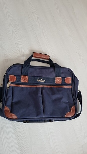notebook bilgisayar evrak çantası