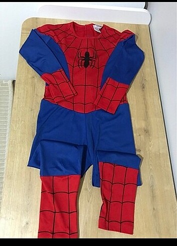 Spiderman kostüm 
