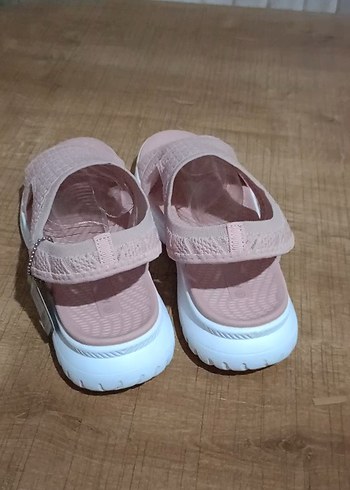 41 Beden Kinetix Spor Sandalet