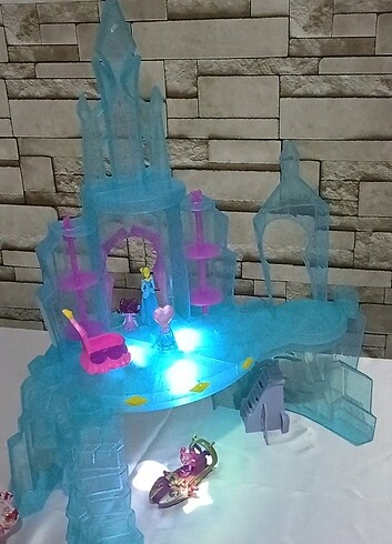 Kristal şato prenses ve peri köyü - Görsel 12