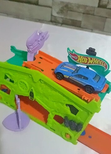 Hot wheels hız pisti
