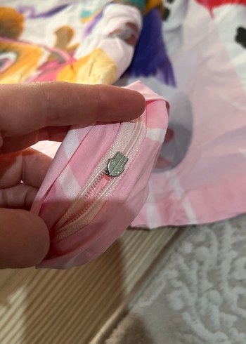 Renkli Baskılı Çocuk yastık kılıfı - Görsel 2