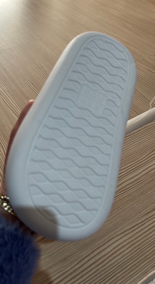 Kız Çocuk Pofuduk Pembe Desenli Ev Terliği - Görsel 2