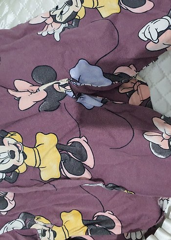 Kız Çocuk Mor Minnie Mouse Desenli Pijama - Görsel 3