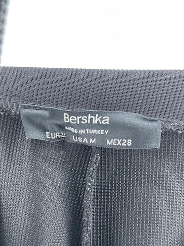 m Beden siyah Renk Bershka Tayt / Spor taytı %70 İndirimli.