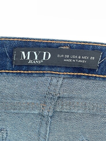 38 Beden lacivert Renk Diğer Jean / Kot %70 İndirimli.