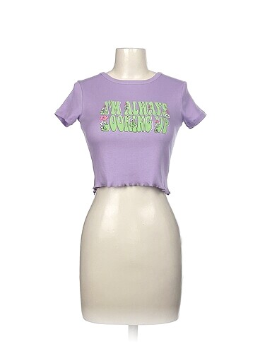 Quzu T-shirt %70 İndirimli.