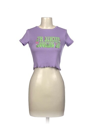Quzu T-shirt %70 İndirimli.
