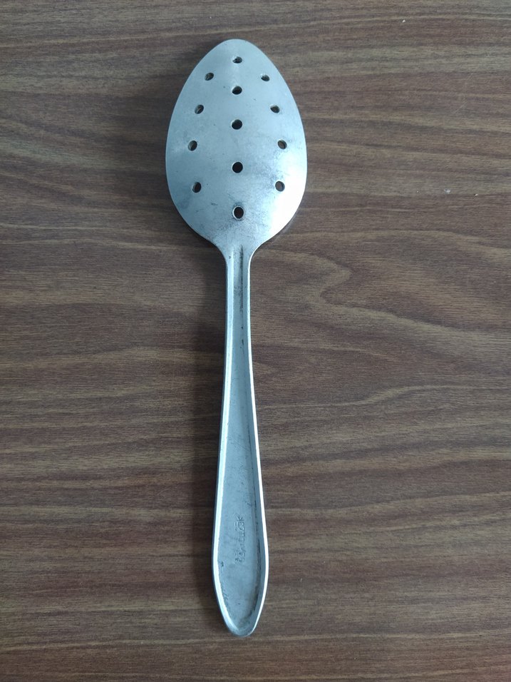 ÇOOK ESKİLERDEN DELİKLİ YEMEK KAŞIĞI (1 ADET) - Görsel 2
