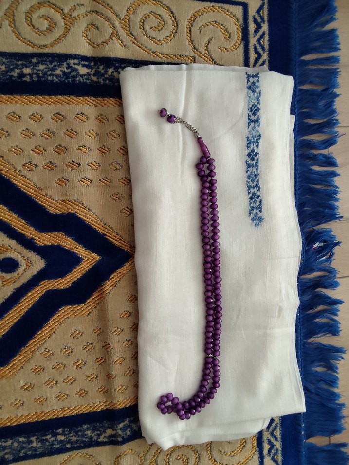 KADİFE SECCADE - NAMAZ ÖRTÜSÜ - TESBİH - Görsel 4