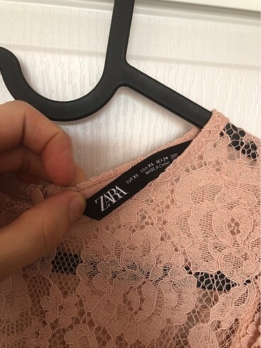 Zara Elbise