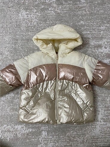 Zara mont