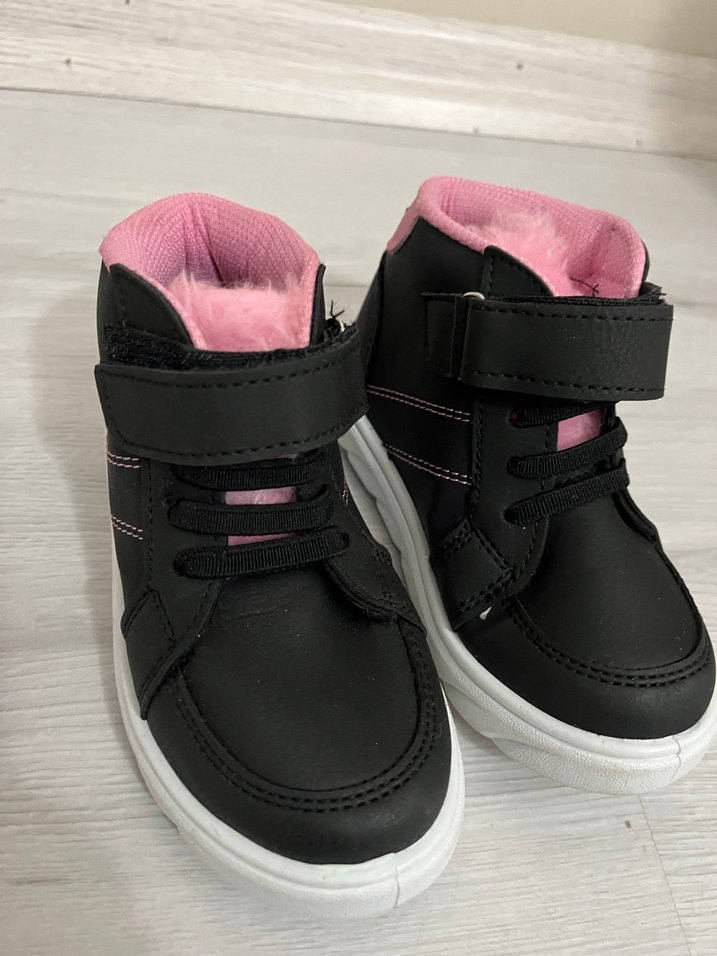 Kız Çocuk Siyah-Pembe Cırtlı Bot - Görsel 2