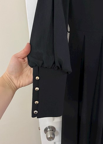 Düğmeli Siyah Uzun Kollu Kadın Elbise - Görsel 2