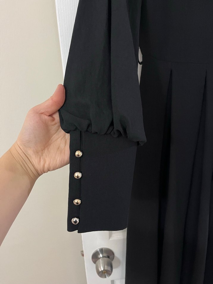 Düğmeli Siyah Uzun Kollu Kadın Elbise - Görsel 2