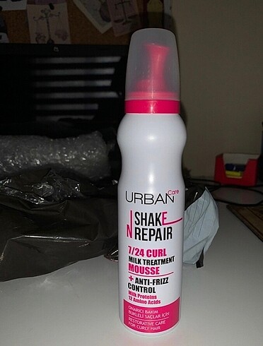 Urban Care Shake and Repair Saç Köpüğü