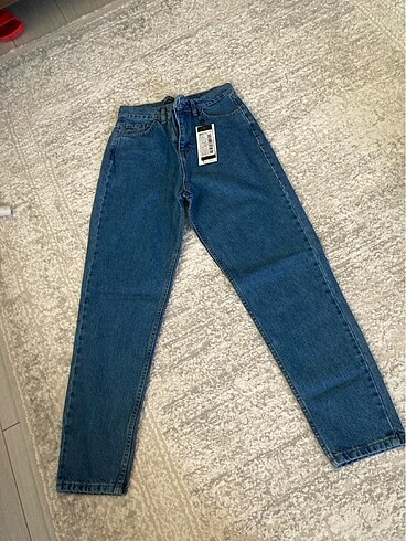 Yüksek bel mom jeans