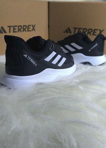 terrex adidas - Görsel 2