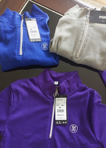 Mavi Fermuarlı Yarım Fermuarlı Mor Sweatshirt tane fiyatıdır