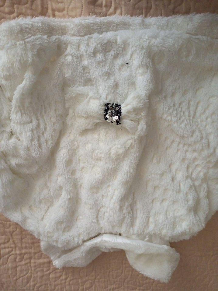 Kız Çocuk Beyaz Kürklü Bolero - Görsel 4