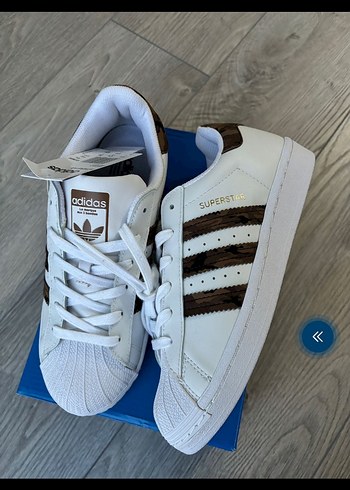 Adidas 38