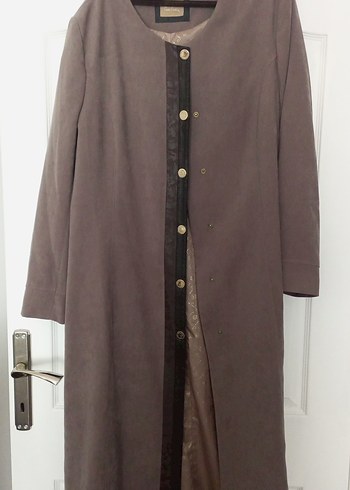 Pierre Cardin Bej Süet Kadın Uzun Düğmeli Kaban