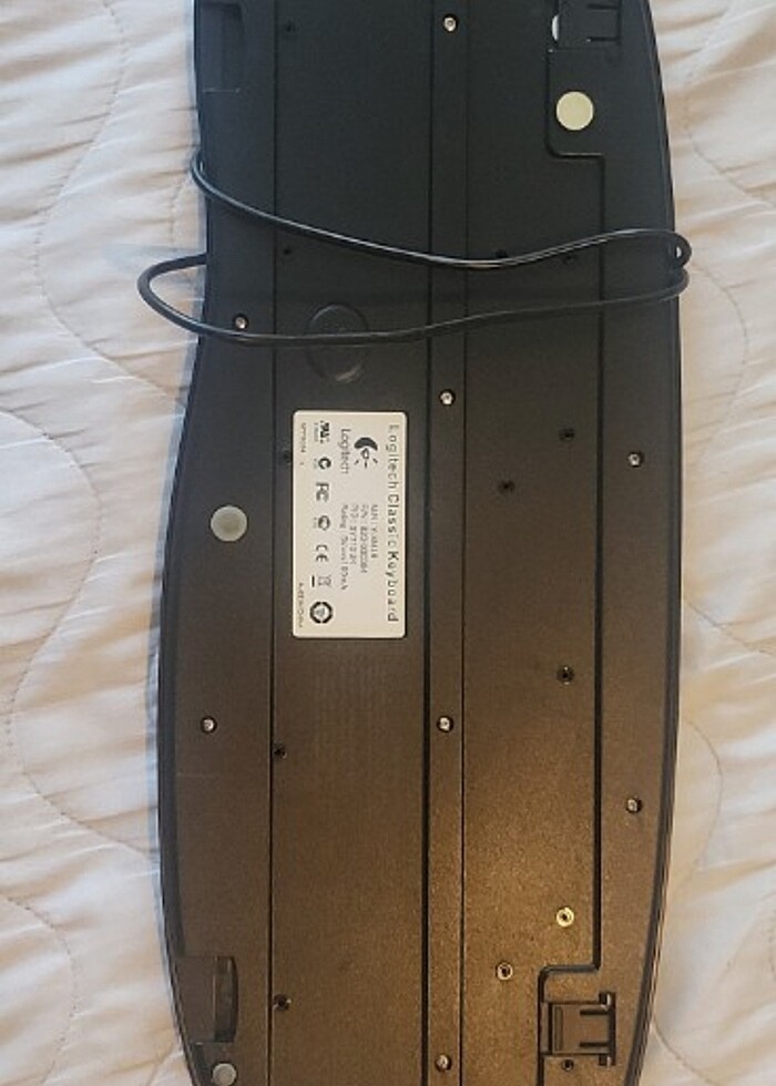 Logitech Classic Keyboard Klavye  - Görsel 4