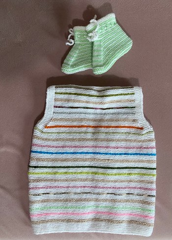 Pastel Renkli Örgü Kız Bebek Takımı - Görsel 2