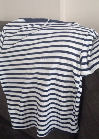 Kız Çocuk Çizgili Baskılı Tişört - Görsel 4