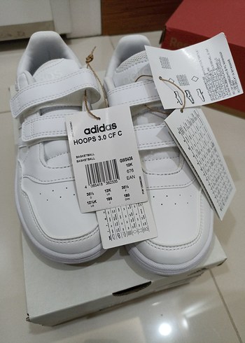 31 Beden unisex Çocuk Beyaz Adidas Spor Ayakkabı 31.5 numara