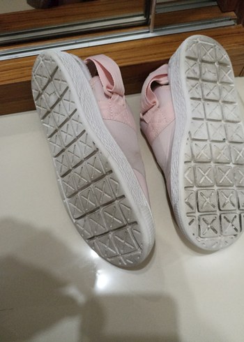 32 Beden pembe Renk Kız Çocuk Pembe puma Cırt Cırtlı Spor Sandalet
