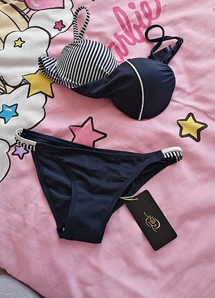 Hiç kullanılmamış 38 beden bikini