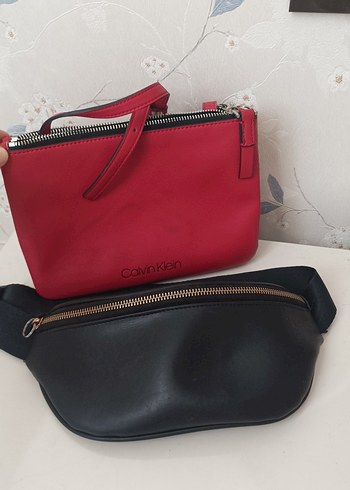 Calvin Klein ve bel çanta