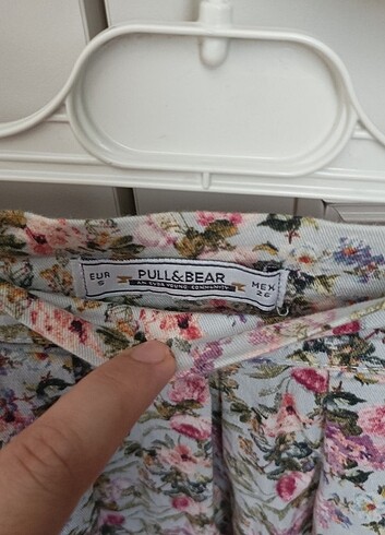 Pull and Bear Kısa etek 