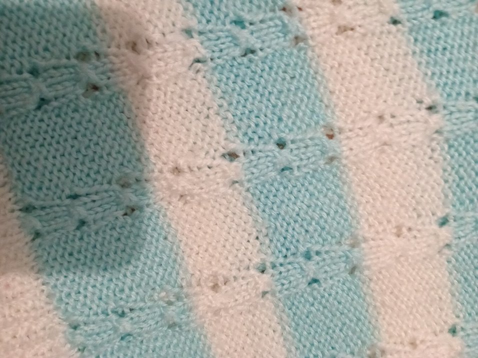 Çocuk için Beyaz Mavi Örgü Süveter - Görsel 2