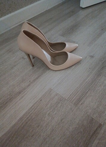 Stiletto 
