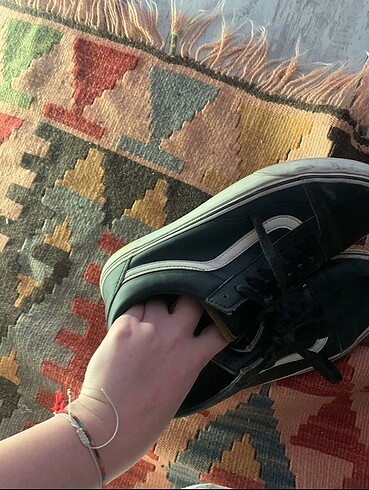 vans deri