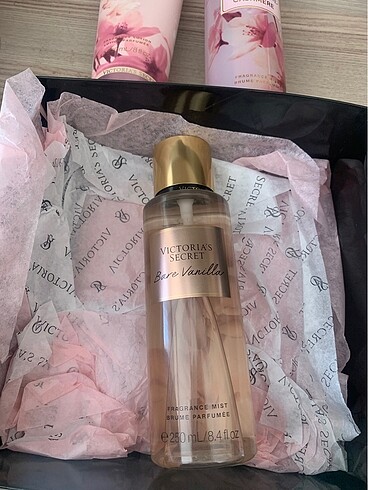 victoria secret bare vanilla