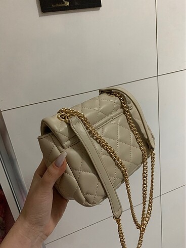  Beden valentino çanta