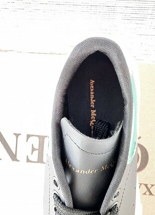 39 Beden Alexander MCQUEEN 