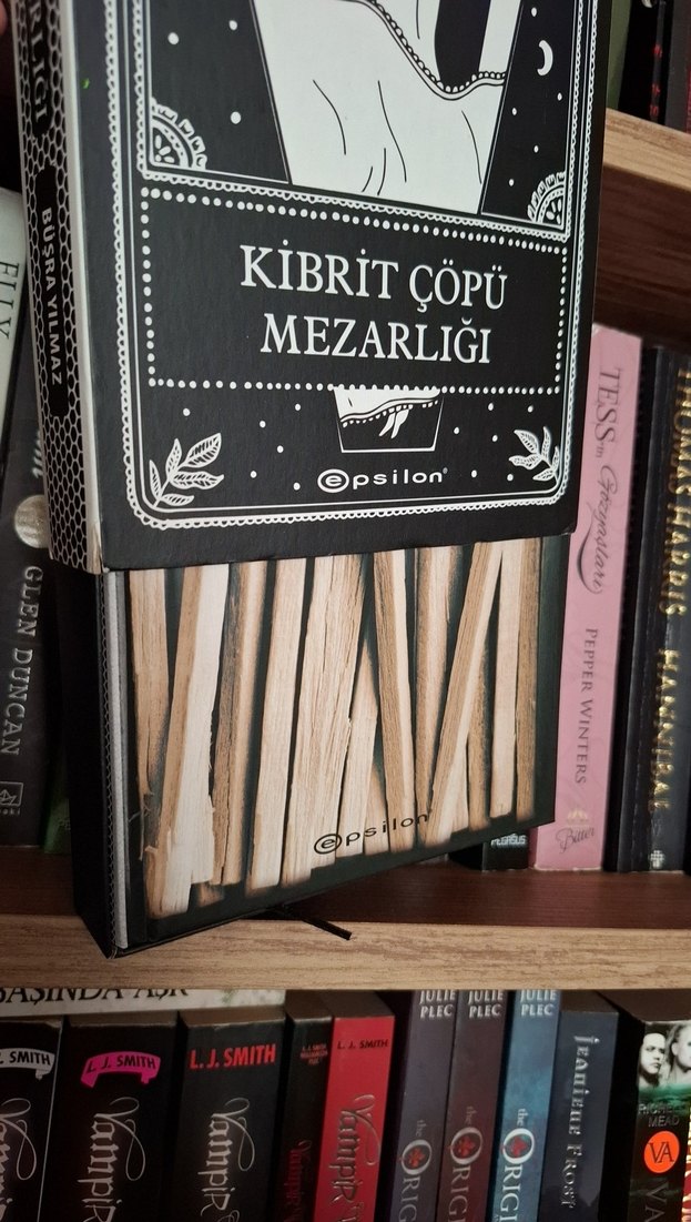 Kibrit Çöpü Mezarlığı - Büşra Yılmaz - Görsel 3