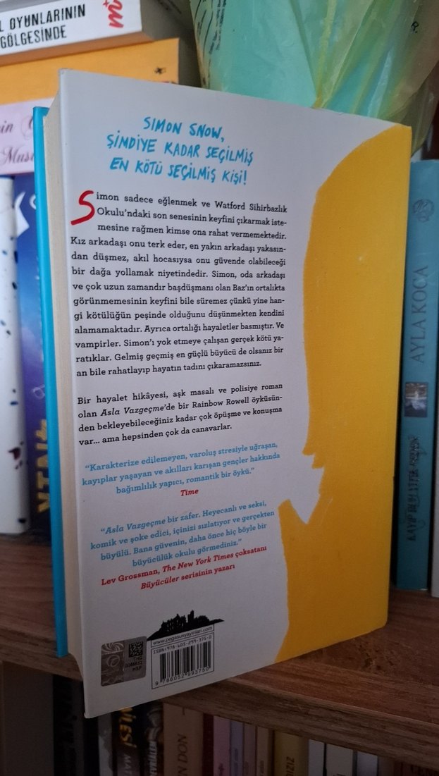 Asla Vazgeçme - Rainbow Rowell - Görsel 2