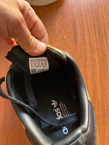 37,5 Beden altın Renk Taş gibi Adidas