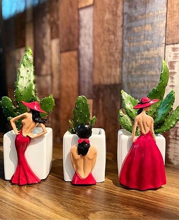 3 lü kız saksı