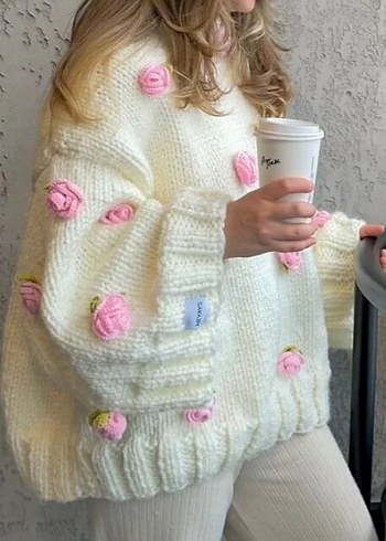 Rosalinda El Örgüsü Gül Detaylı Oversize Kazak - Görsel 3