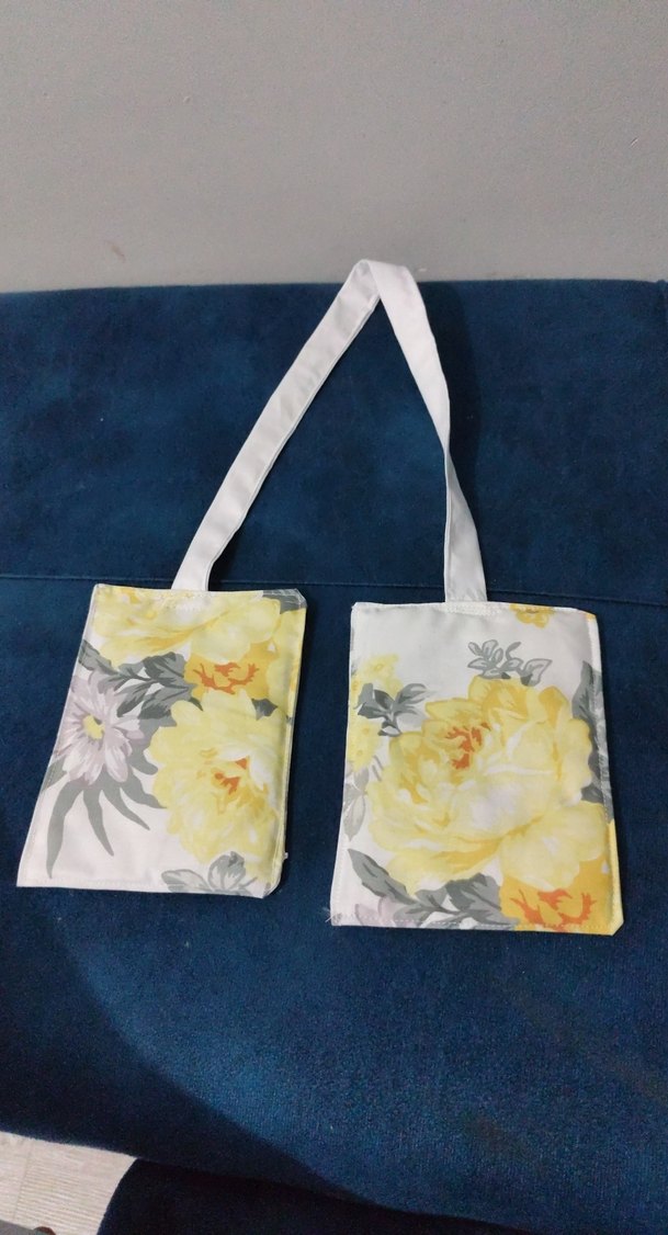 Sarı Çiçek Desenli Tutacak el koruyucu - Görsel 4