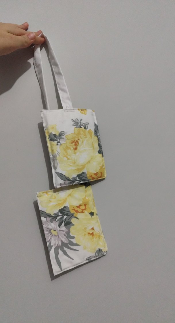 Sarı Çiçek Desenli Tutacak el koruyucu - Görsel 2