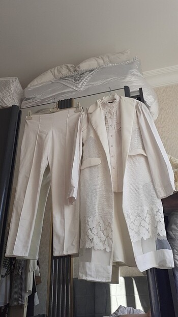 40 Beden Beyaz gömlek pantolon takım ikili 2li kombin dar paça pantolon b