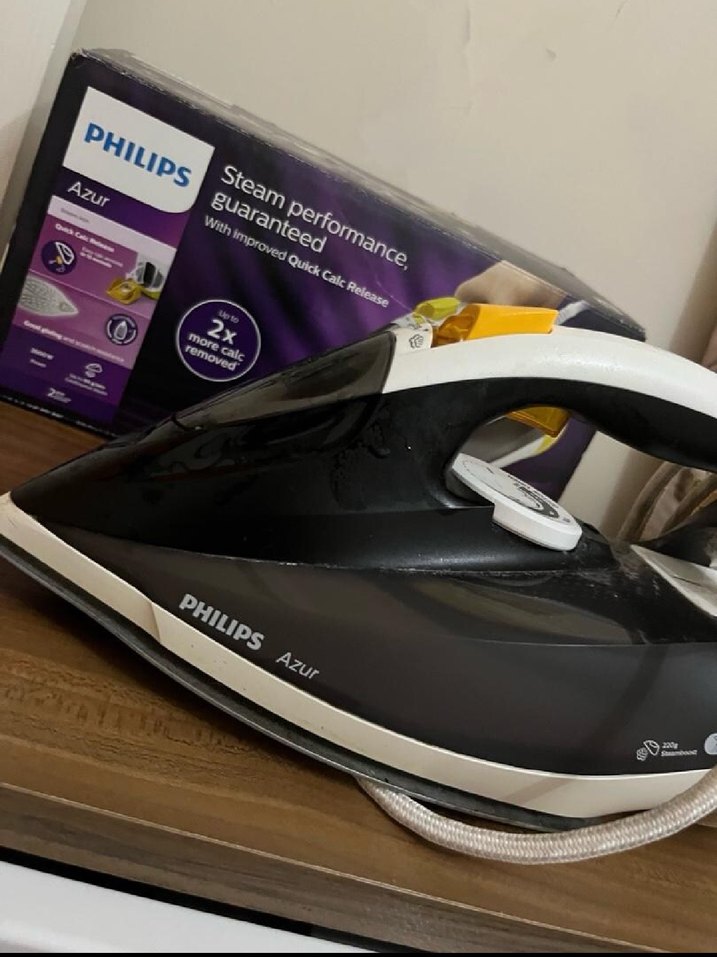 Philips Azur Buharlı Ütü Beyaz-Siyah - Görsel 2